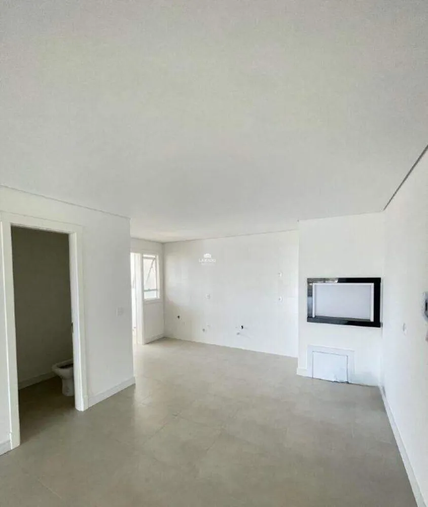 Apartamento, 3 quartos, 132 m² - Foto 2