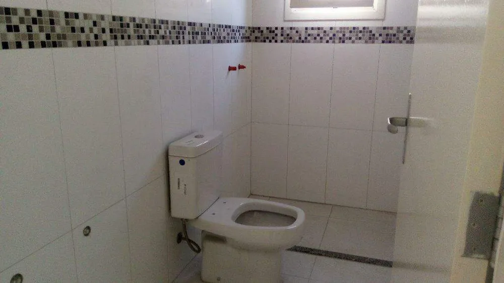 Casa, 3 quartos, 230 m² - Foto 3