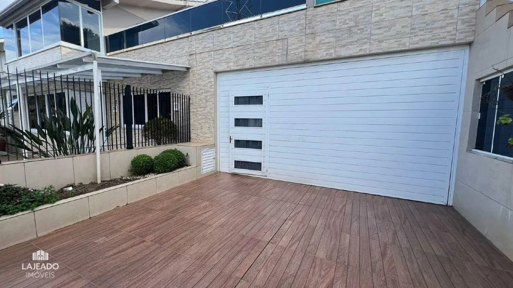 Casa, 2 quartos, 347 m² - Foto 1