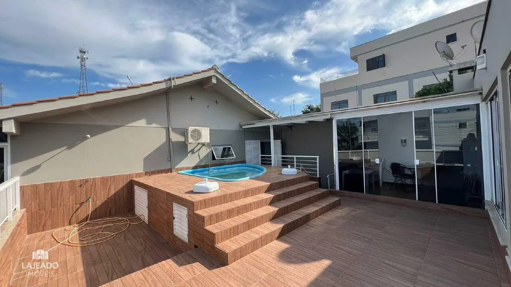 Casa, 2 quartos, 347 m² - Foto 12