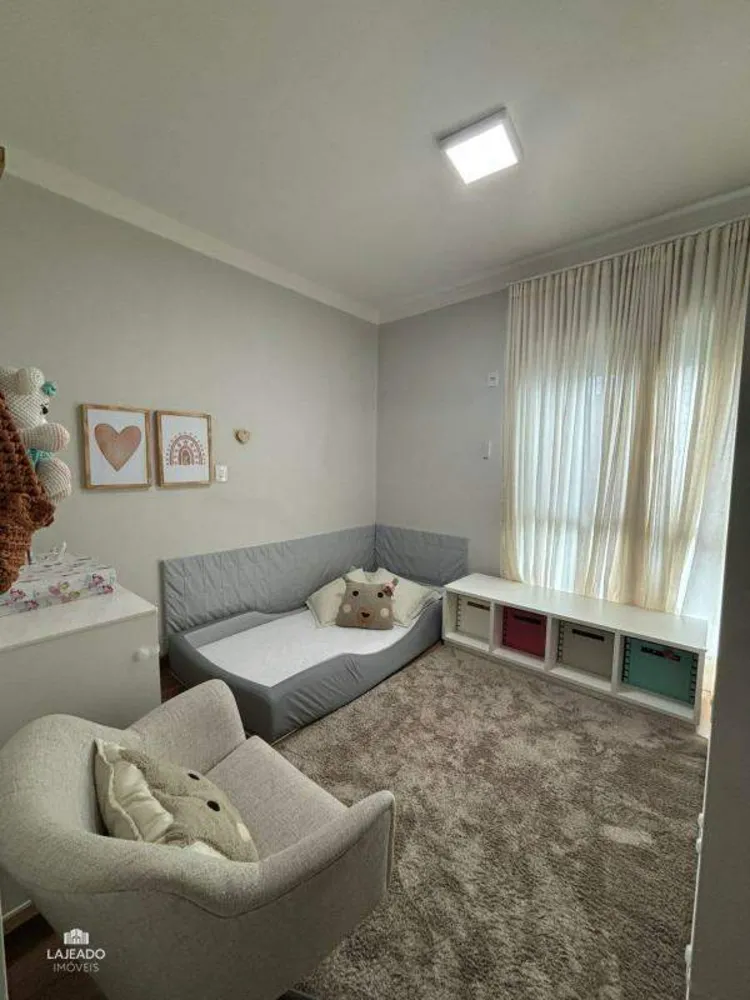 Casa, 3 quartos, 172 m² - Foto 9