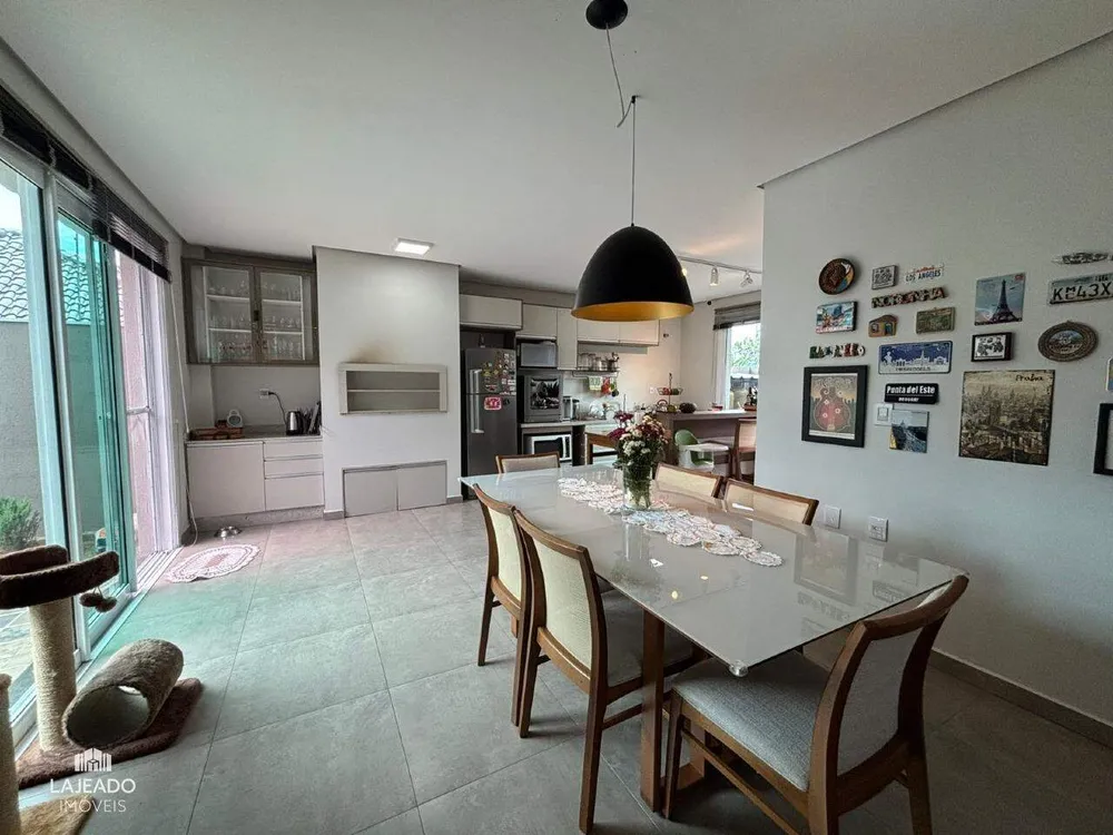 Casa, 3 quartos, 172 m² - Foto 4