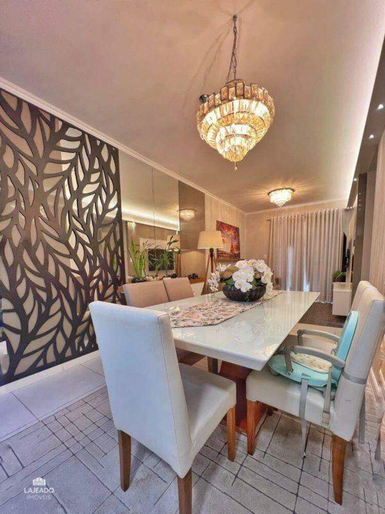 Apartamento à venda com 3 quartos, 81m² - Foto 1