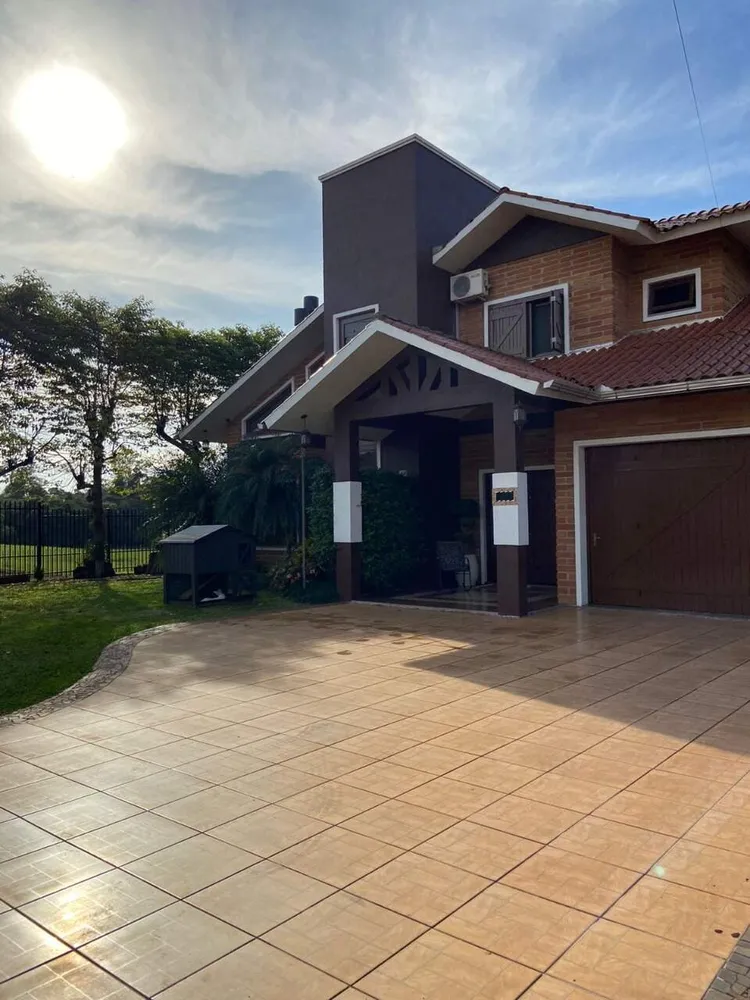 Casa, 3 quartos, 324 m² - Foto 1