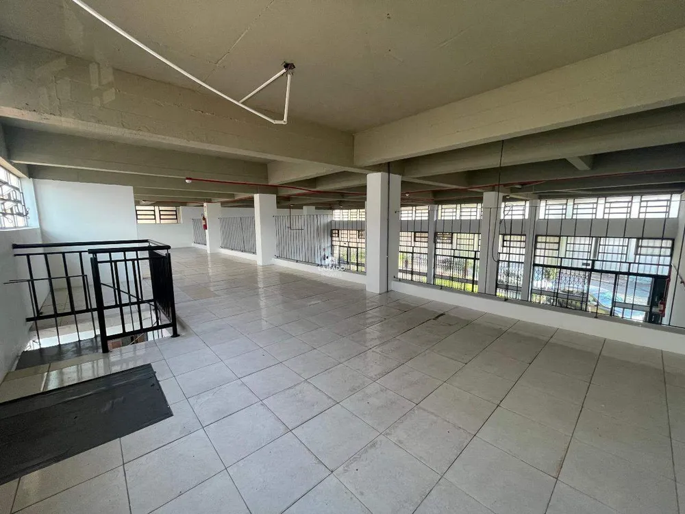 Loja-Salão, 200 m² - Foto 2