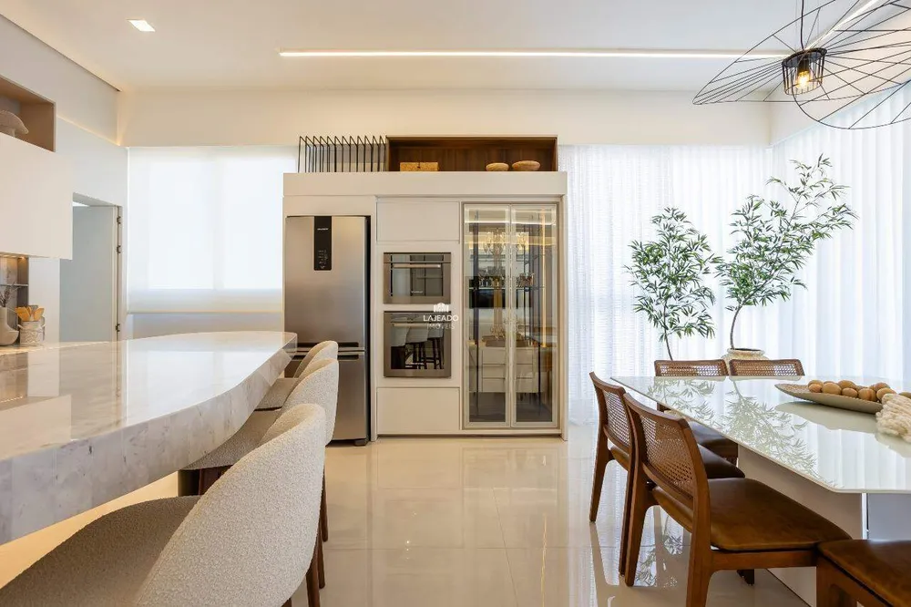 Apartamento, 3 quartos, 149 m² - Foto 2