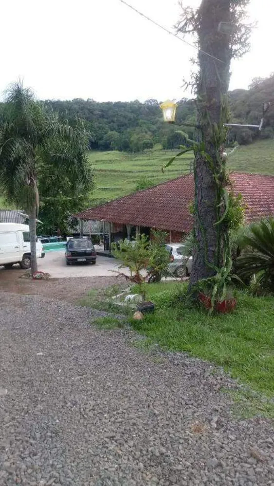 Sítio, 2 quartos, 12 hectares - Foto 1