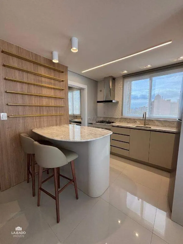 Apartamento, 3 quartos, 128 m² - Foto 4