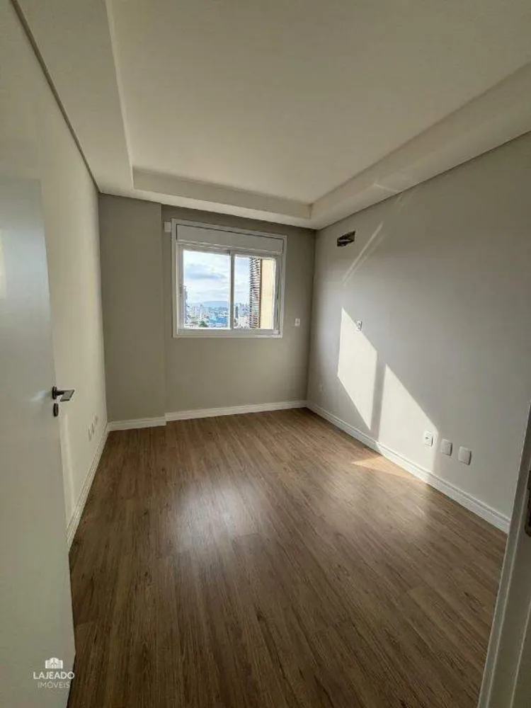 Apartamento, 3 quartos, 128 m² - Foto 9