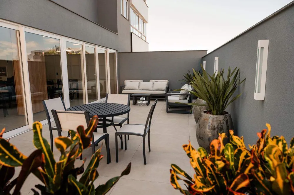 Cobertura, 3 quartos, 268 m² - Foto 9