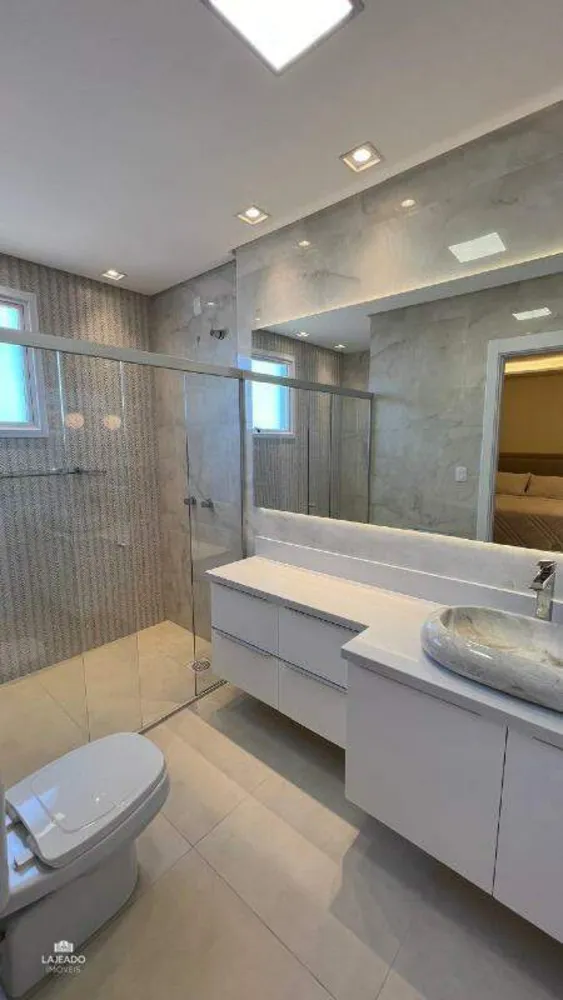 Cobertura, 3 quartos, 218 m² - Foto 14