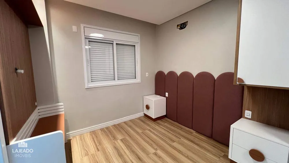 Cobertura, 3 quartos, 218 m² - Foto 8