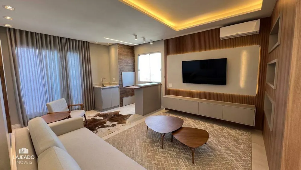 Cobertura, 3 quartos, 218 m² - Foto 1
