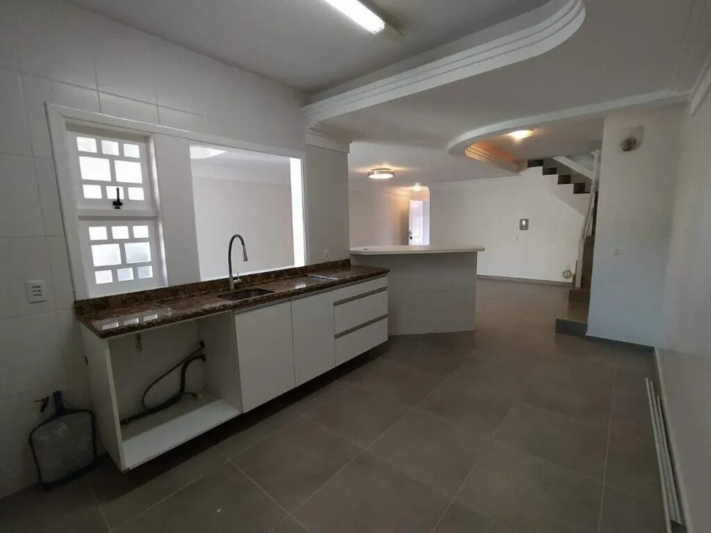 Sobrado, 3 quartos, 181 m² - Foto 5