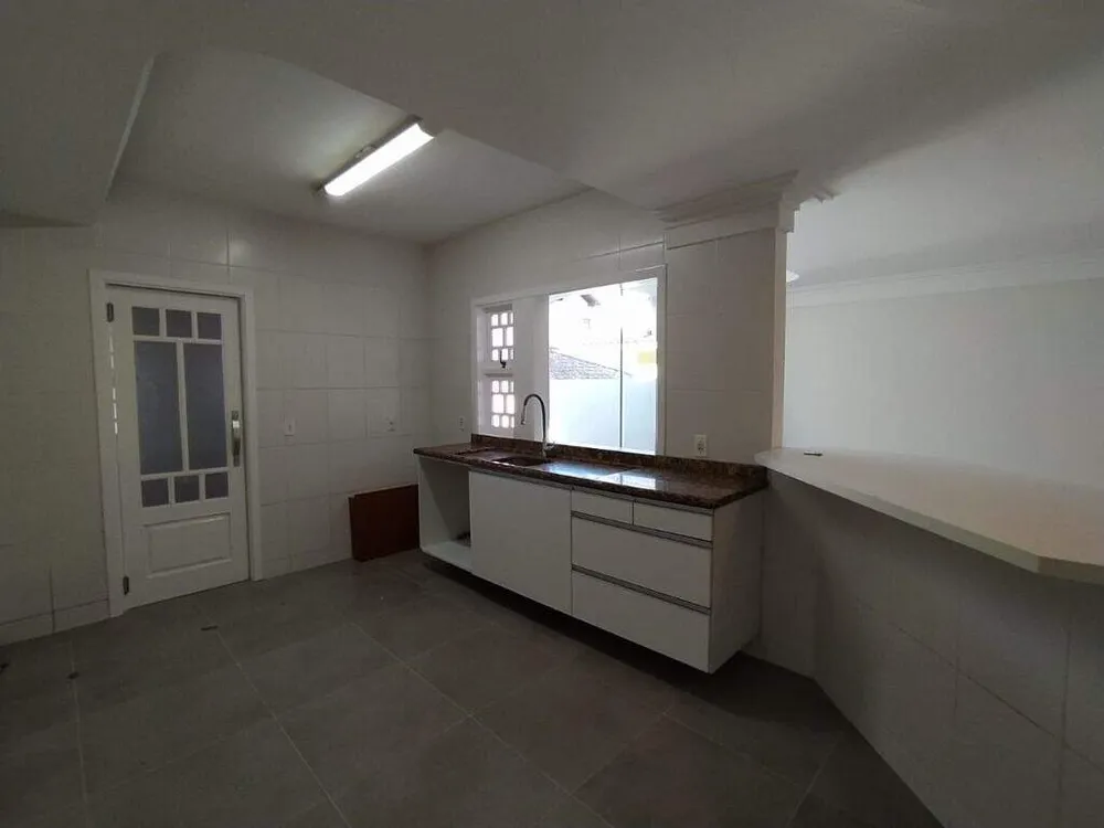 Sobrado, 3 quartos, 181 m² - Foto 4