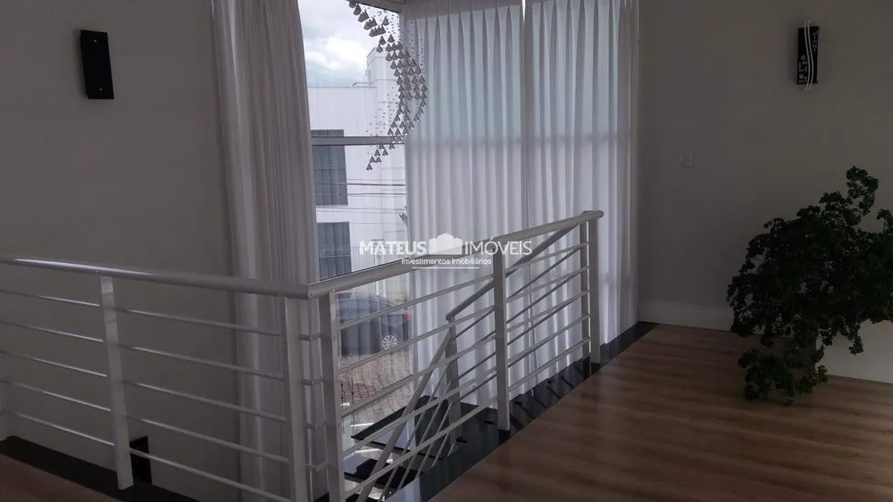 Casa, 3 quartos, 320 m² - Foto 3