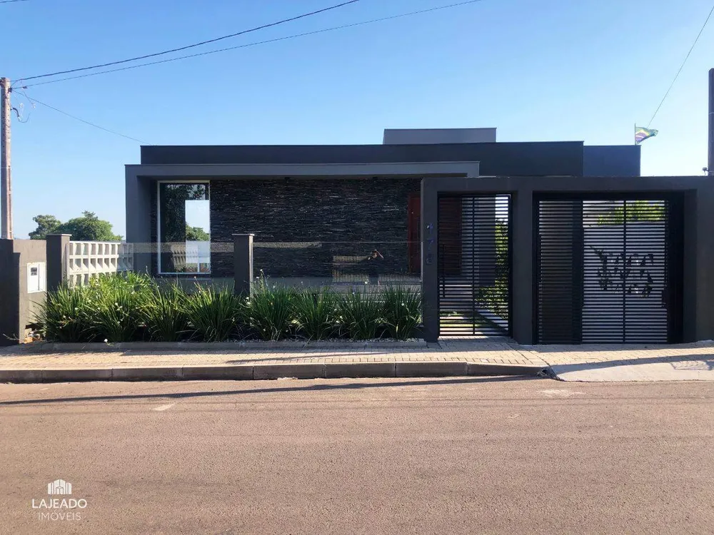 Casa, 3 quartos, 340 m² - Foto 2