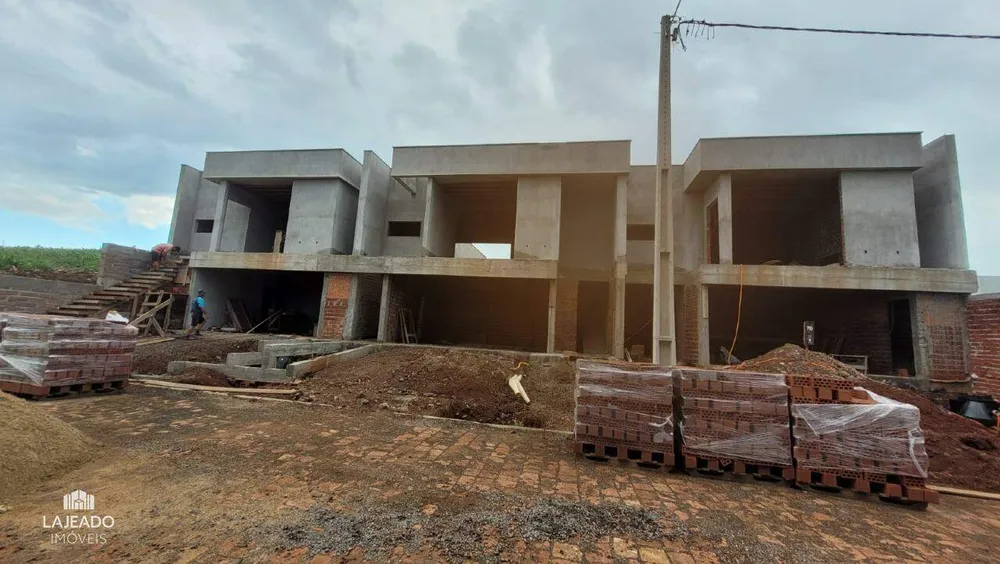 Casa, 3 quartos, 156 m² - Foto 1