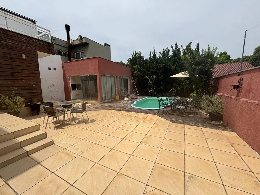 Casa, 3 quartos, 262 m² - Foto 13