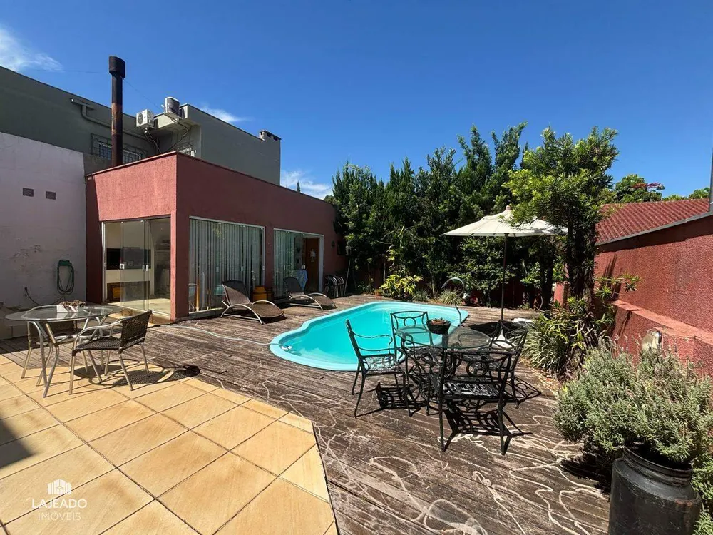 Casa, 3 quartos, 262 m² - Foto 16
