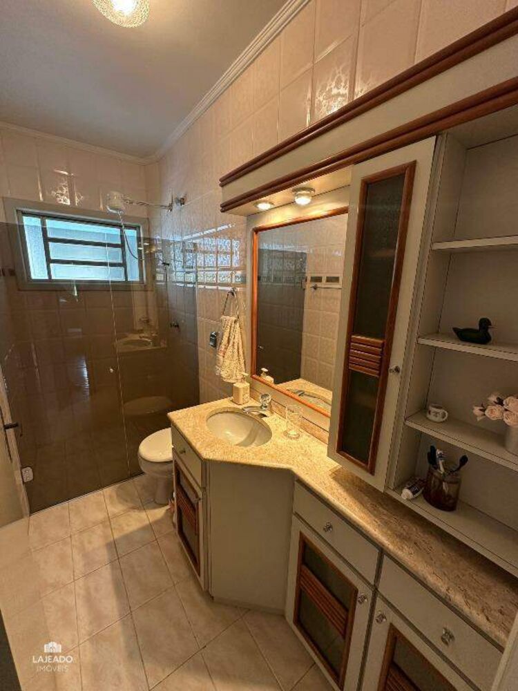 Casa à venda com 4 quartos, 308m² - Foto 27