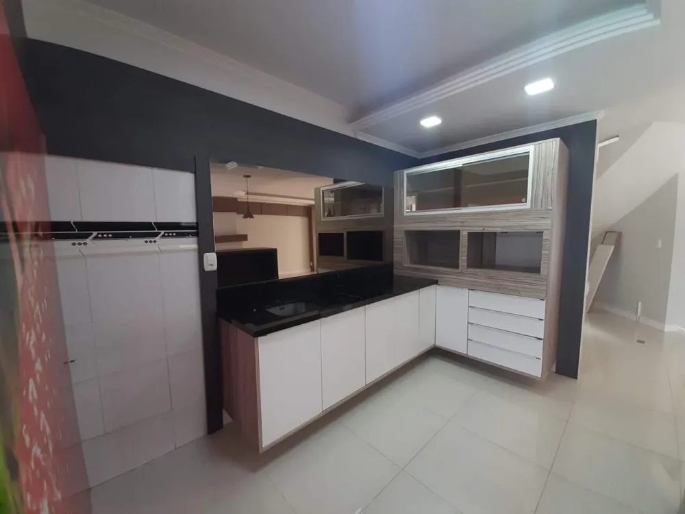 Sobrado, 3 quartos, 204 m² - Foto 5