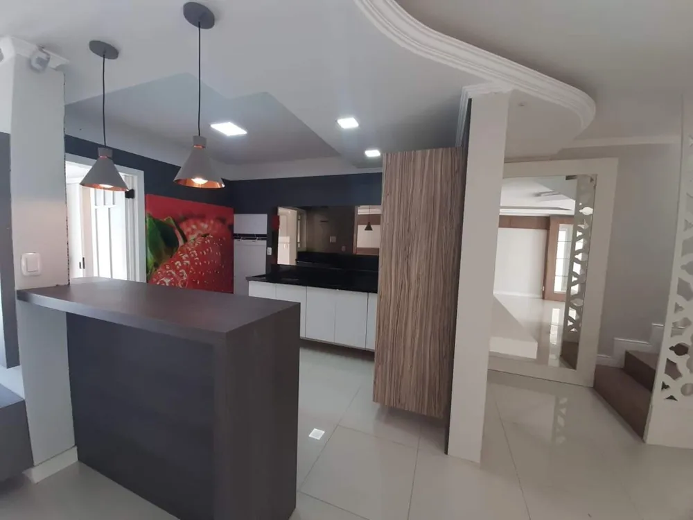 Sobrado, 3 quartos, 204 m² - Foto 4