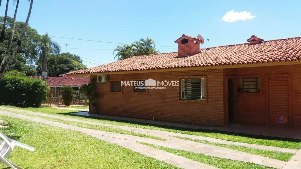 Casa, 3 quartos, 289 m² - Foto 2