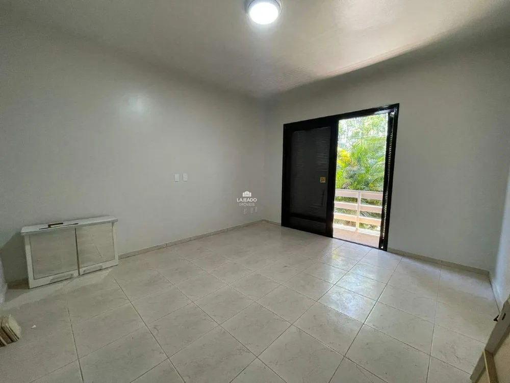 Casa, 2 quartos, 207 m² - Foto 4