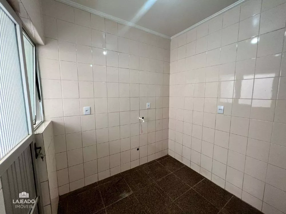 Apartamento à venda com 1 quarto, 40m² - Foto 5