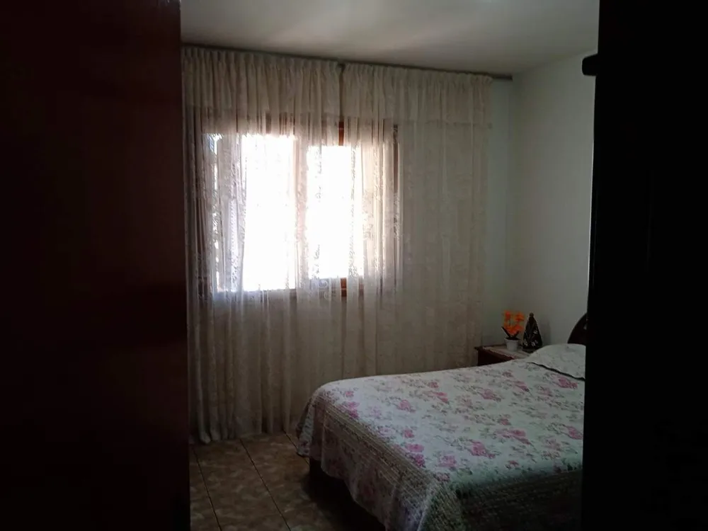 Casa, 5 quartos, 190 m² - Foto 5