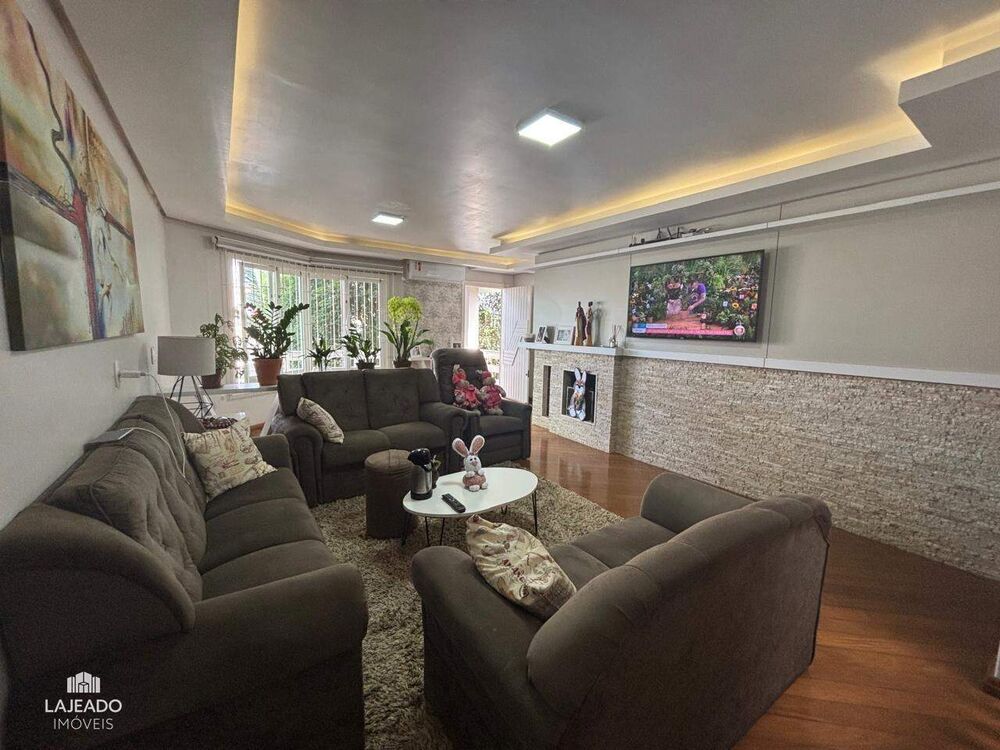 Casa, 4 quartos, 300 m² - Foto 2