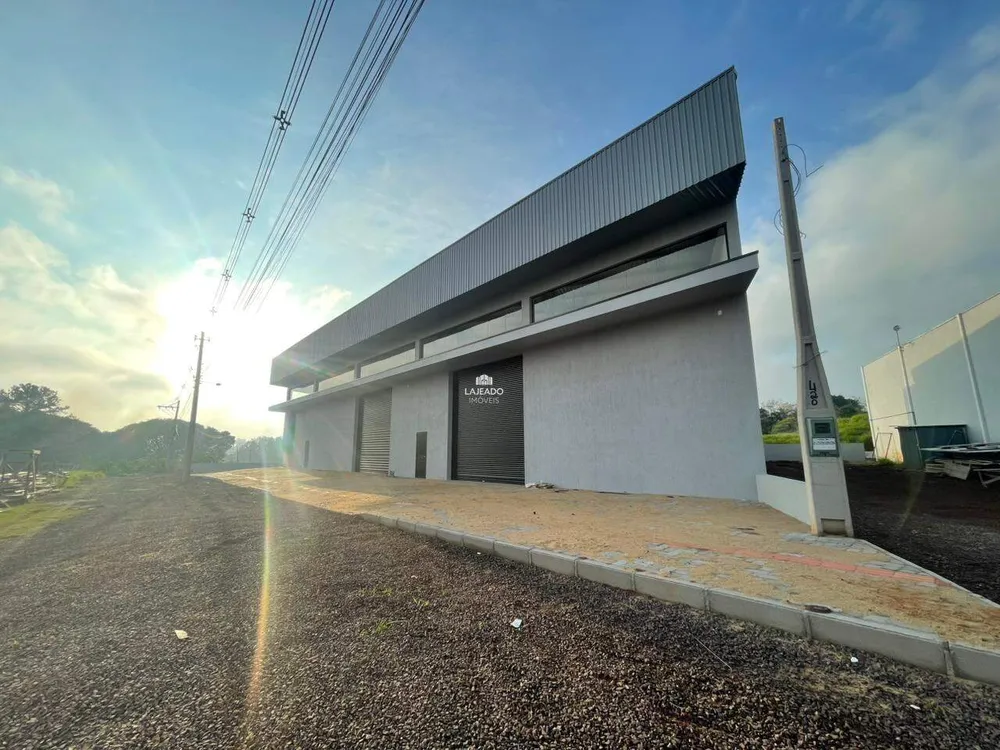 Loja-Salão, 600 m² - Foto 1