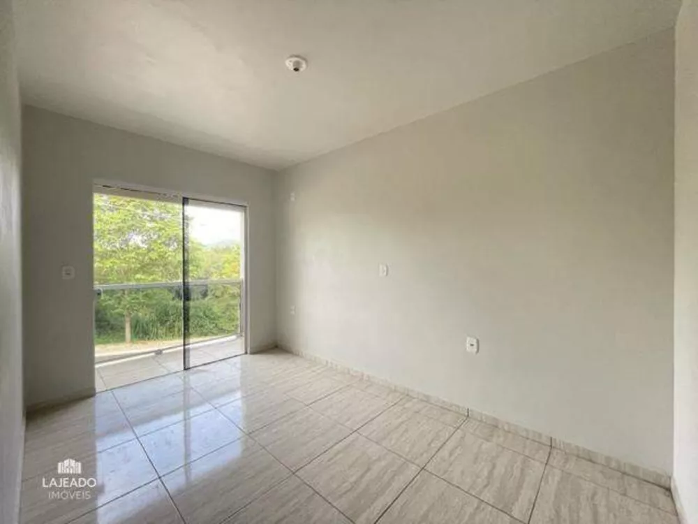 Sobrado à venda com 3 quartos, 98m² - Foto 4