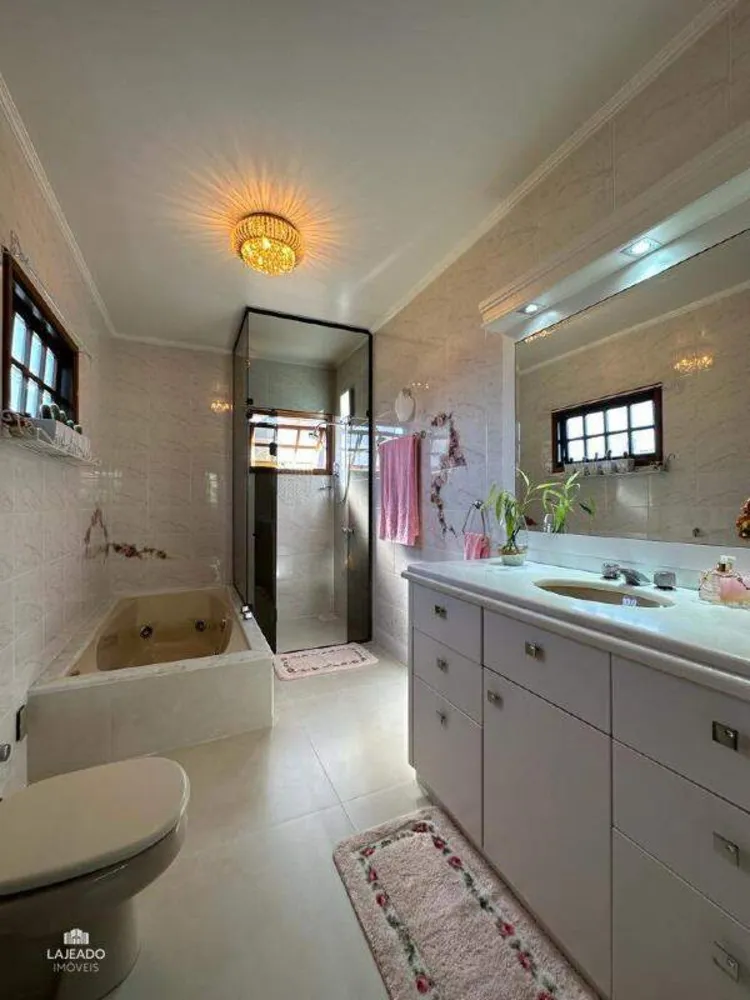 Casa, 3 quartos, 230 m² - Foto 4