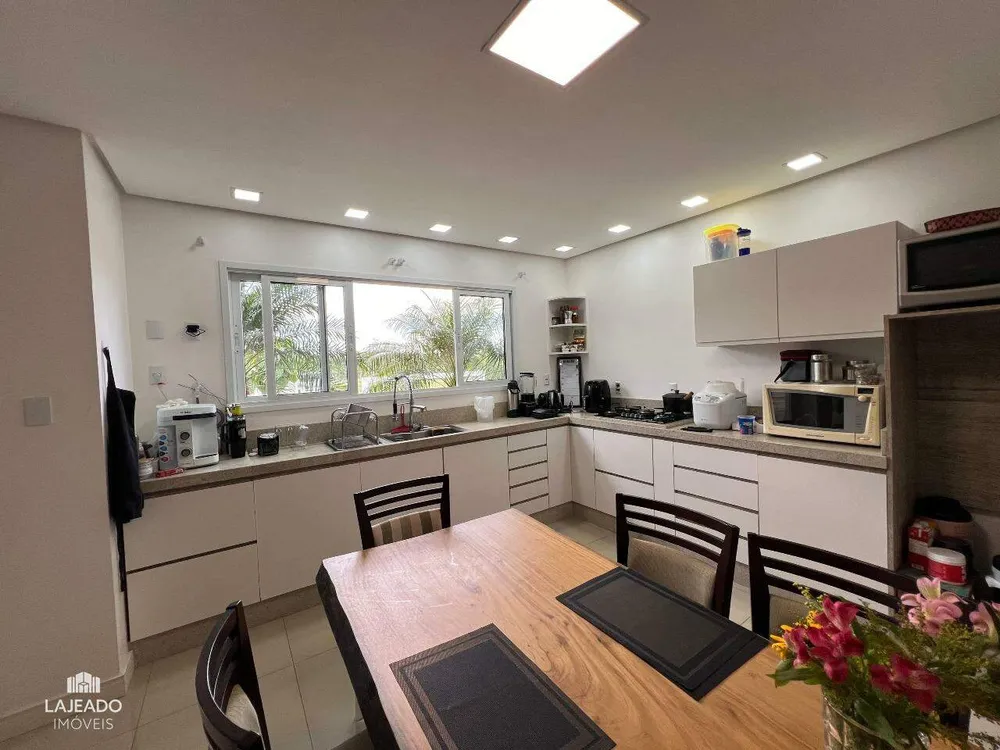 Casa, 4 quartos, 212 m² - Foto 11