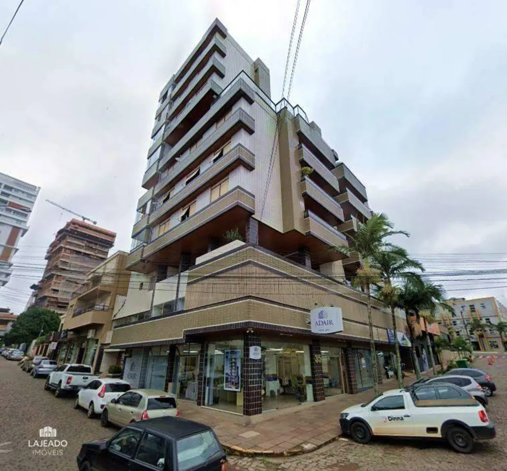Apartamento, 3 quartos, 228 m² - Foto 1