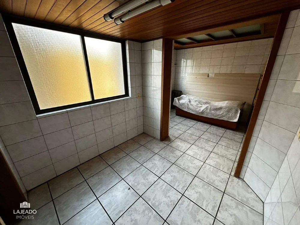 Apartamento, 3 quartos, 228 m² - Foto 3