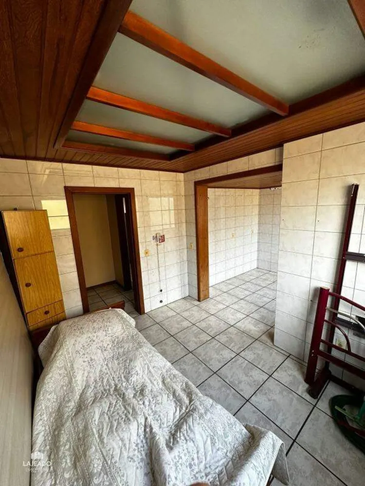 Apartamento, 3 quartos, 228 m² - Foto 4