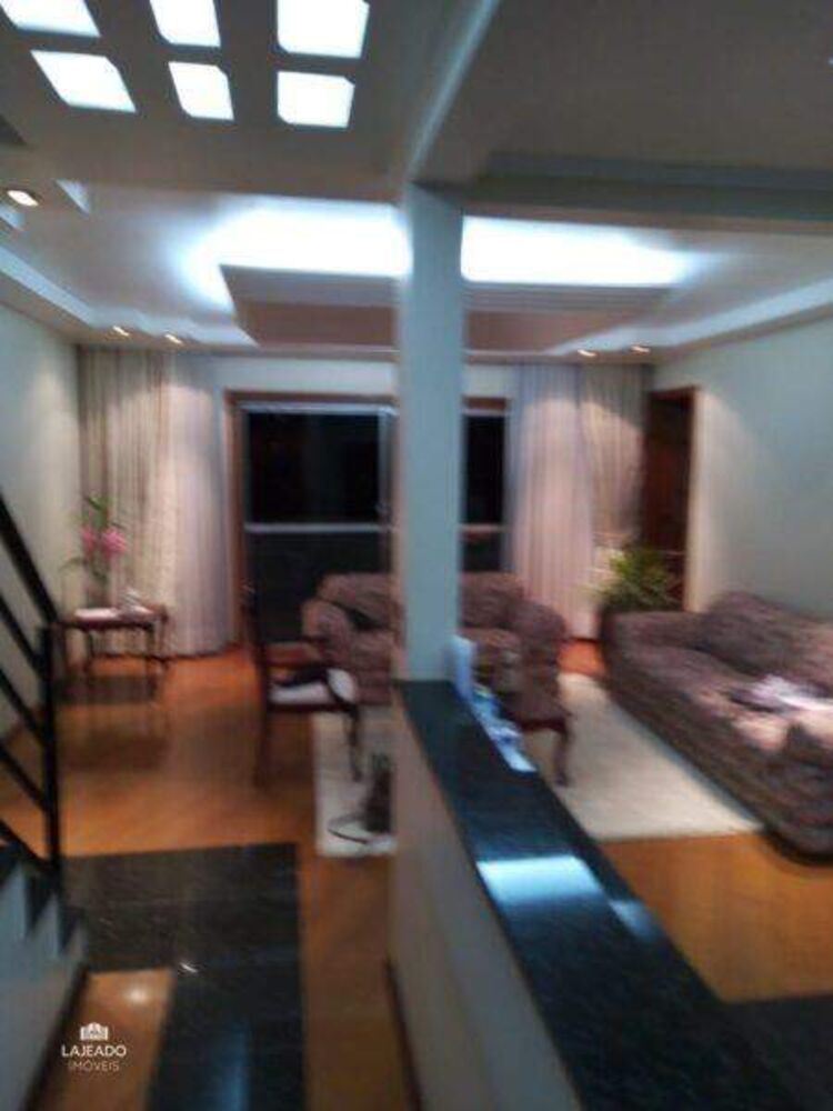 Cobertura à venda com 3 quartos, 251m² - Foto 3
