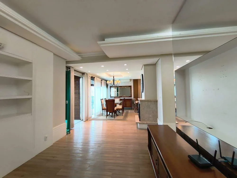 Cobertura, 3 quartos, 220 m² - Foto 12