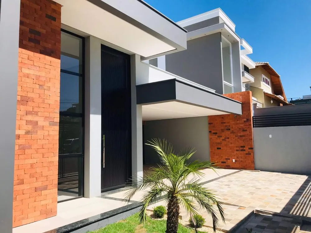 Casa, 3 quartos, 197 m² - Foto 4