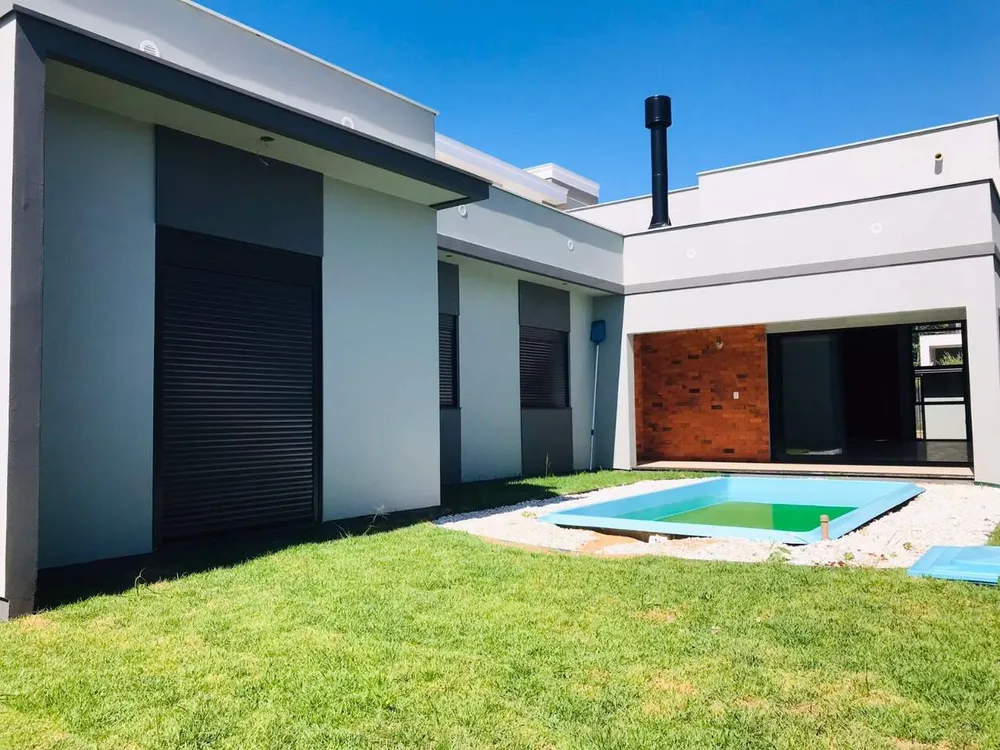 Casa, 3 quartos, 197 m² - Foto 1