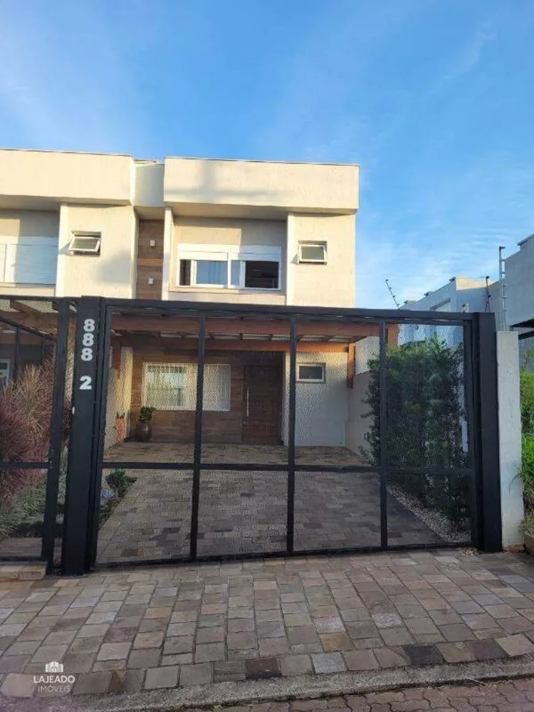 Sobrado à venda com 3 quartos, 140m² - Foto 1