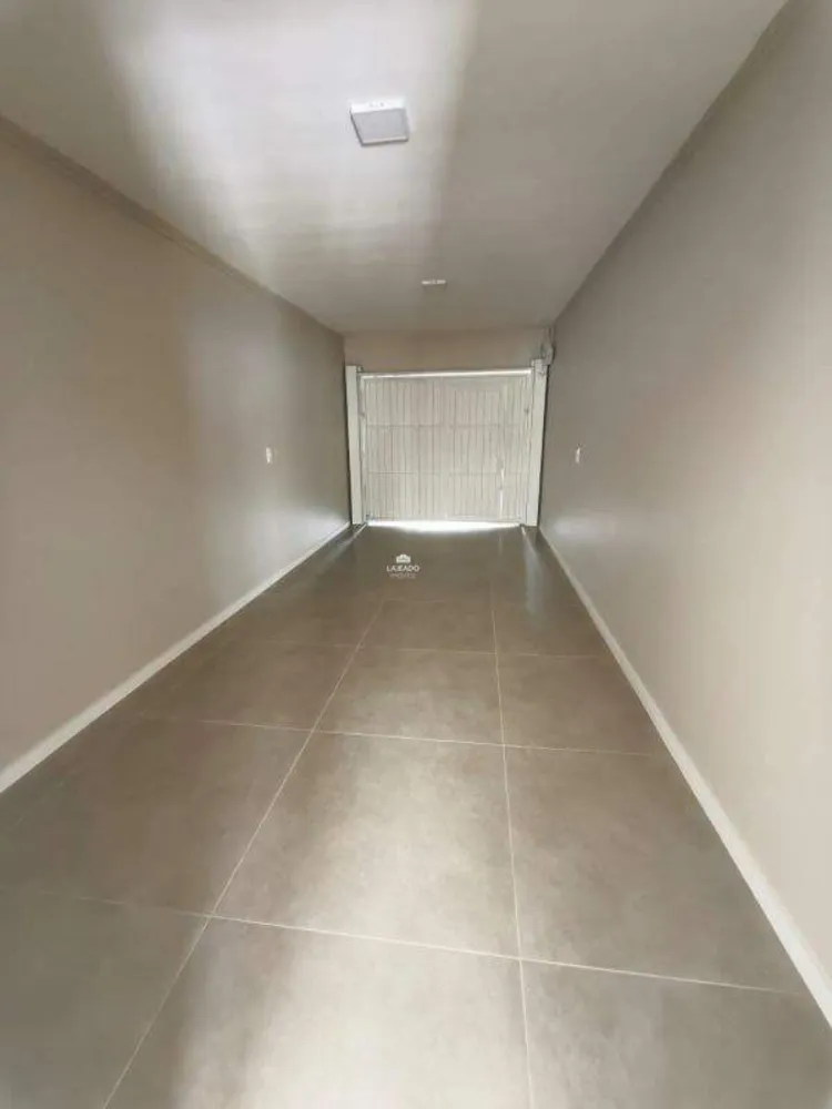 Casa, 3 quartos, 171 m² - Foto 2