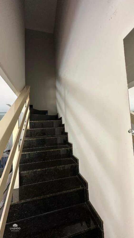 Sobrado à venda com 2 quartos, 94m² - Foto 8