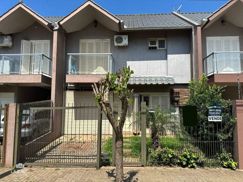 Sobrado à venda com 2 quartos, 94m² - Foto 1