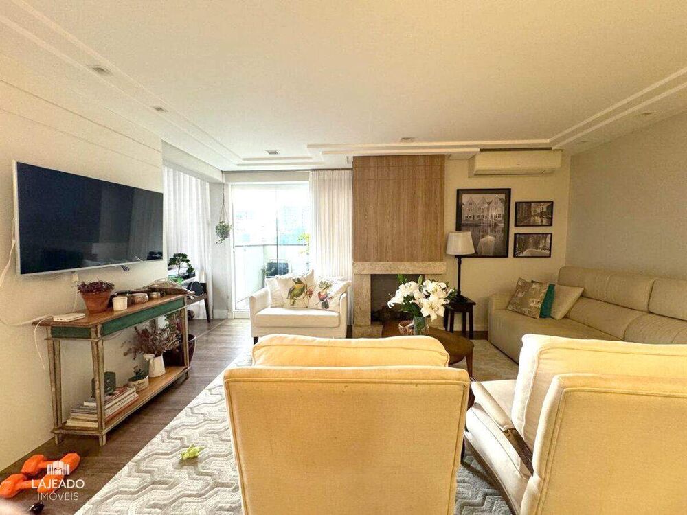 Apartamento, 3 quartos, 143 m² - Foto 3