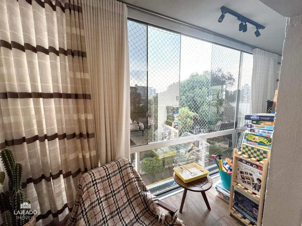 Apartamento, 3 quartos, 143 m² - Foto 2