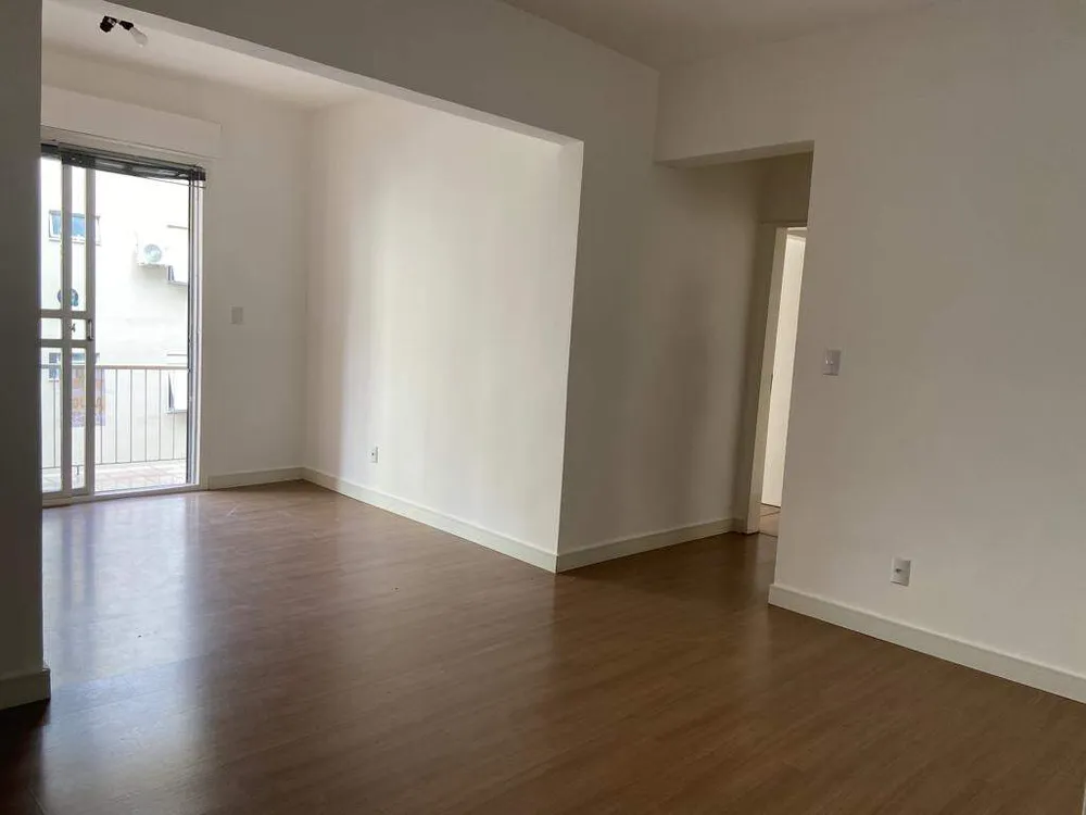 Apartamento, 3 quartos, 83 m² - Foto 2